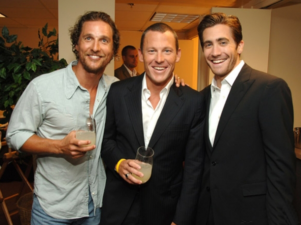 Matthew McConaughey & Jake Gyllenhaal from Lance Armstrong's Famous ...