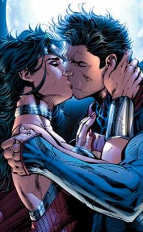 Superman And Wonder Woman Hook Up E News