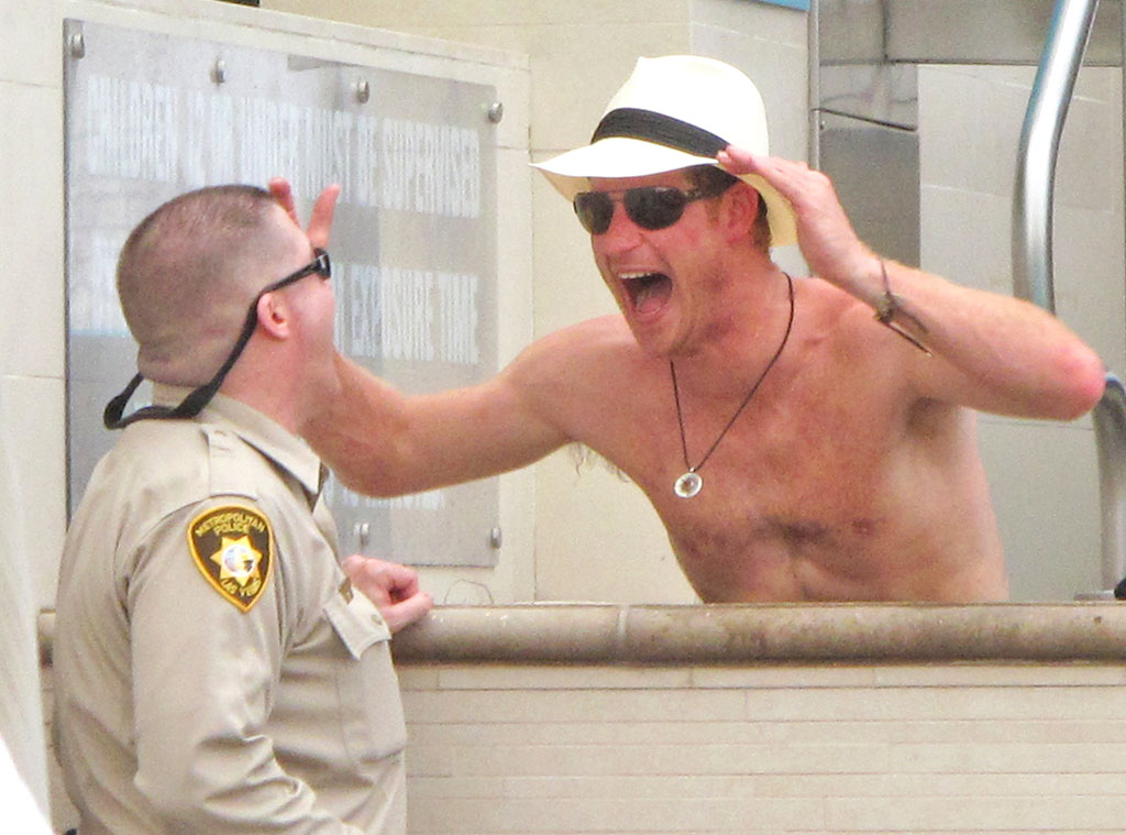 Prince Harrys nude photos in Las Vegas go viral | PEP.ph