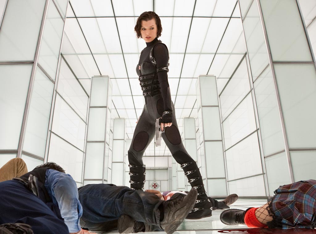 1. Milla Jovovich, Resident Evil from Top 9 Sexiest Zombie Hunters | E ...