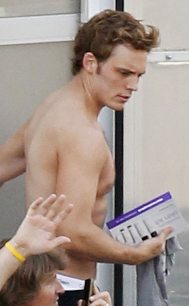 New Hunger Games: Catching Fire Pics: Shirtless Sam 