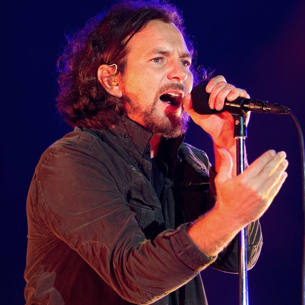 Eddie Vedder Slams Romney S 47 Percent Remarks E Online Ca Eddie Vedder Slams Romney S 47 Percent Remarks E Online Ca