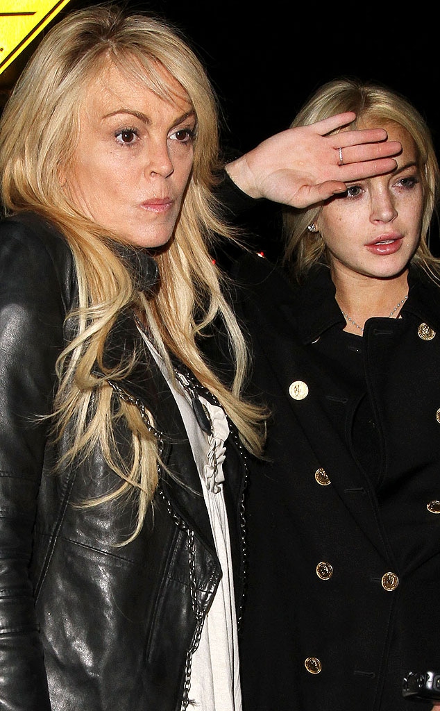 Lindsay Lohan, Dina Lohan