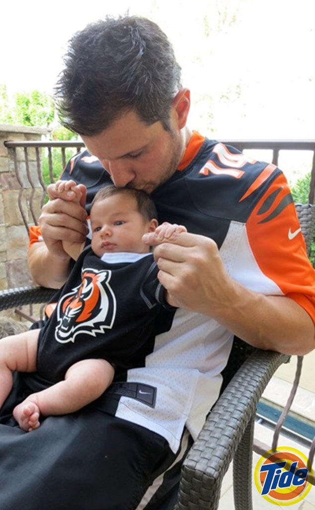 Cute! Nick Lachey And Baby Camden In Bengals Gear - E! Online