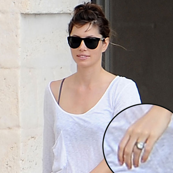 Jessica Biel Shows Off Wedding Ring E! Online