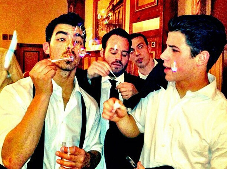 Photos from The Jonas Brothers Funny Faces - E! Online