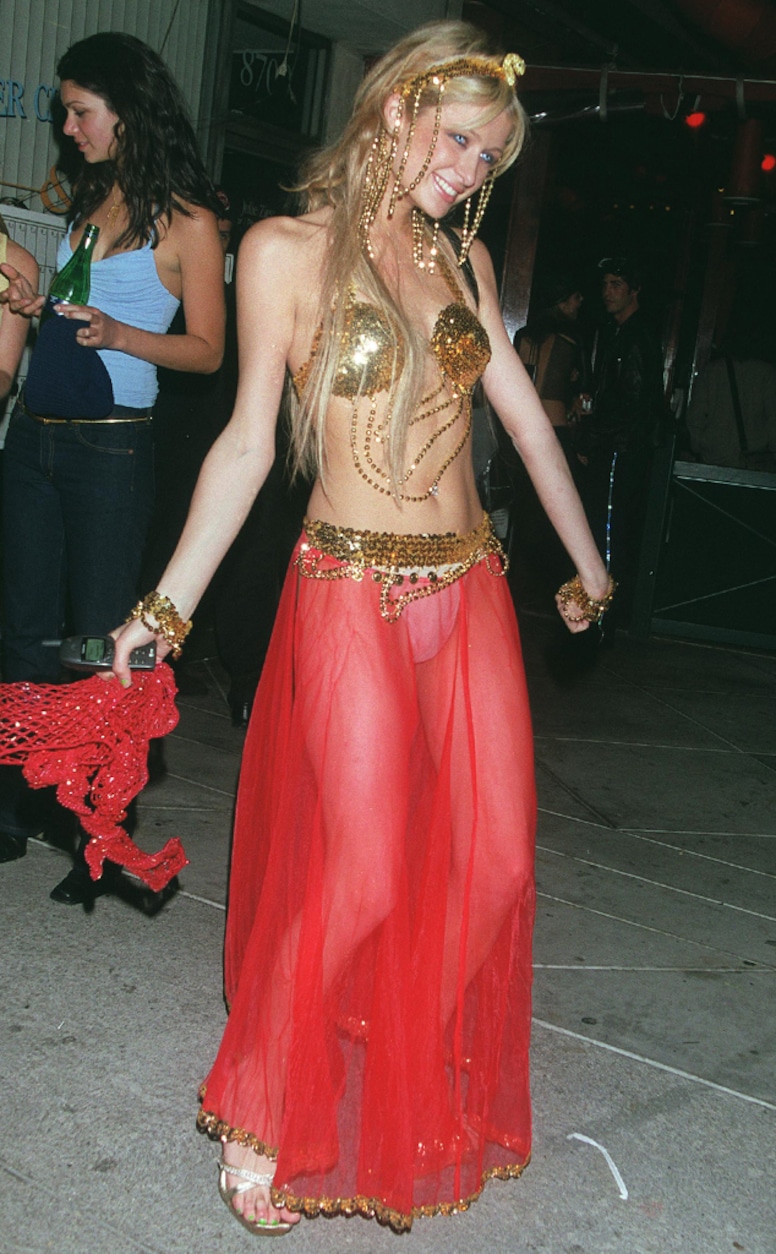 Photos From Paris Hilton S Halloween Costumes Page 2 E Online