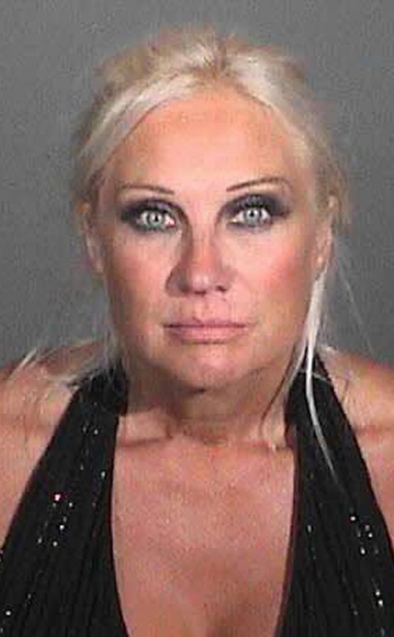 Linda Hogan, Mug Shot