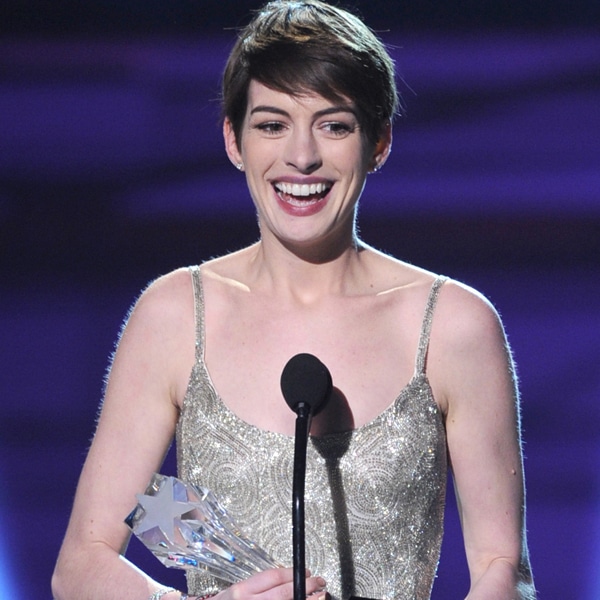 Anne Hathaway, Critics Choice Awards