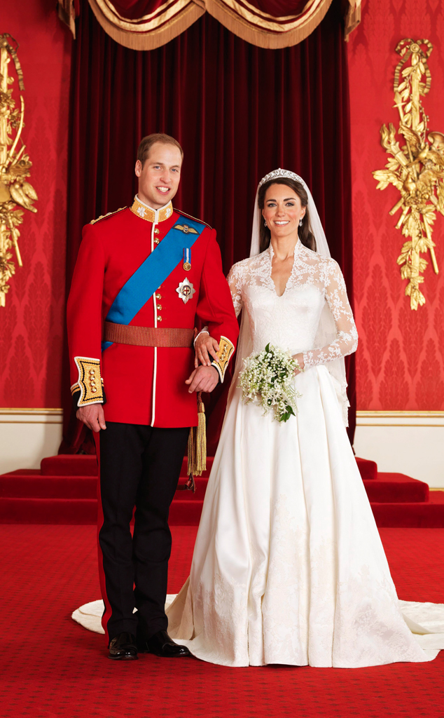 Official Wedding Portrait, Prince William, Duke of Cambridge, Catherine, Duchess of Cambridge, Kate Middleton