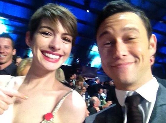 Joseph Gordon Levitt Saves Pal Anne Hathaway From Serious Wardrobe