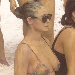 Demi Moore's Bikini Body Covered in Mud for Spa Treatment in Mexico | E