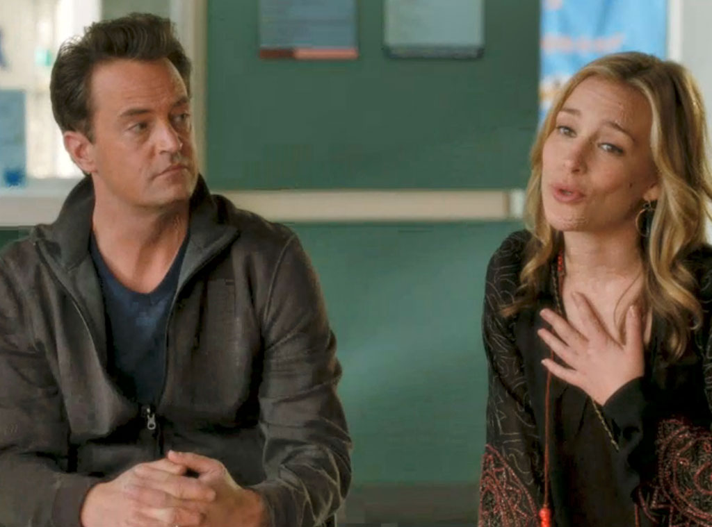 Go On First Look Matthew Perry S In Love