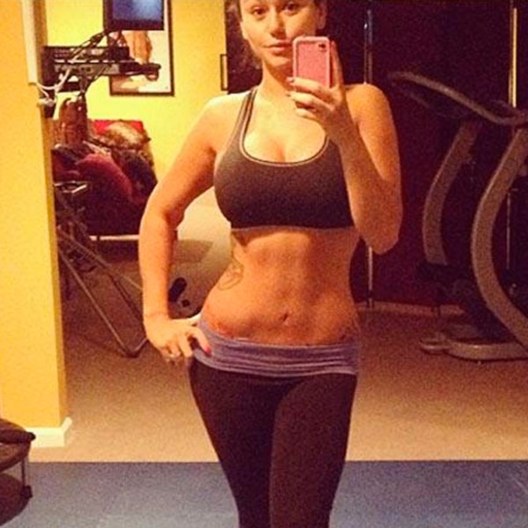 Jwoww Wows With Twitpic Of Rock Hard Abs E Online Jwoww Wows With Twitpic Of Rock Hard Abs E Online