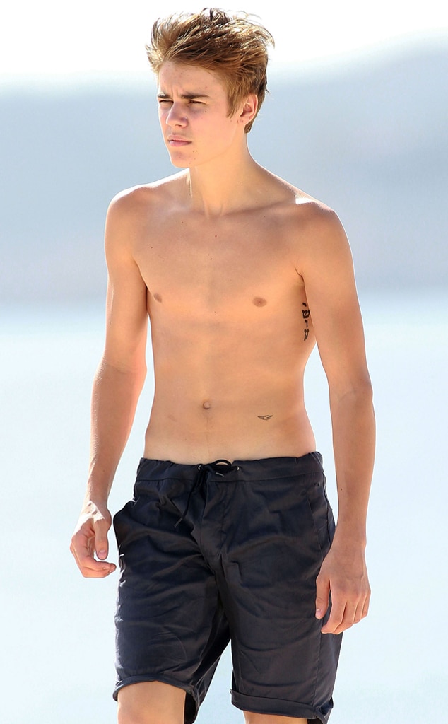 Shirtless And Sexy In Cabo From Justin Biebers Shirtless Pics E News 0190