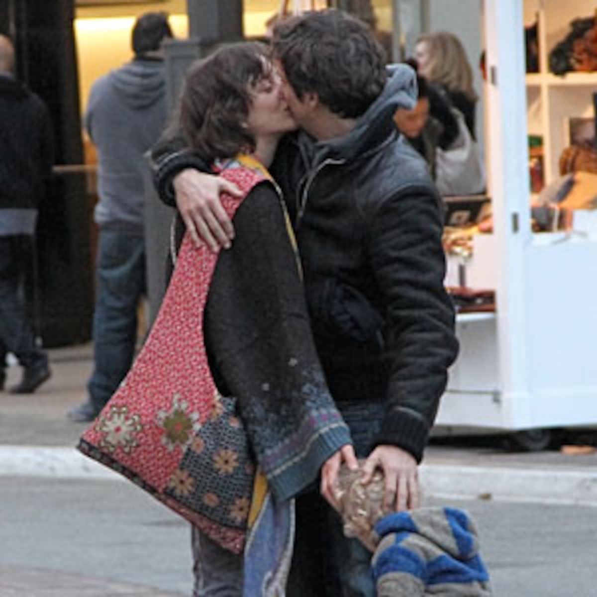 Pda Of The Day Marion Cotillard And Guillaume Canet E Online Pda Of The Day Marion Cotillard And Guillaume Canet E Online