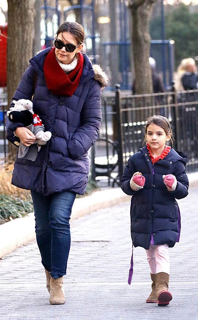 Katie Holmes & Suri from The Big Picture: Today's Hot Pics | E! News