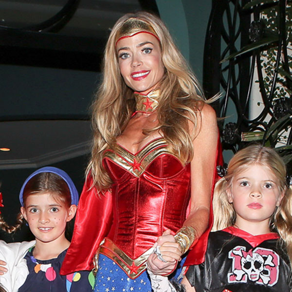 Denise Takes Charlie & Brooke's Kids Treat-or-Treating - E! Online