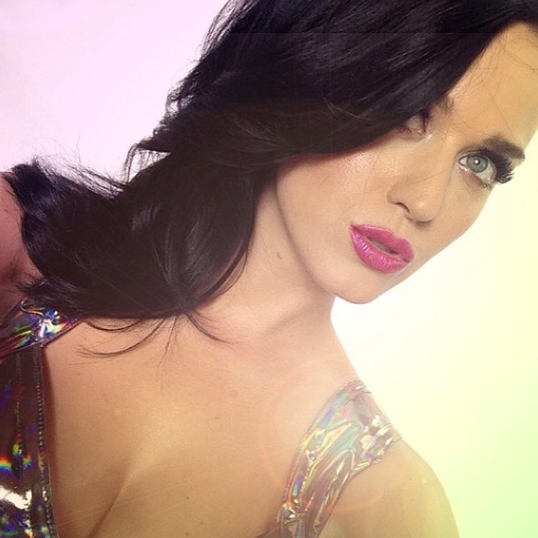 Katy Perry, CoverGirl, Instagram