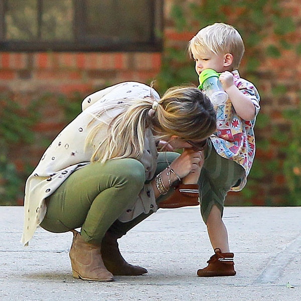 Hilary Duff Kisses Son Luca's Hurt Knee (Too Cute!) - E! Online