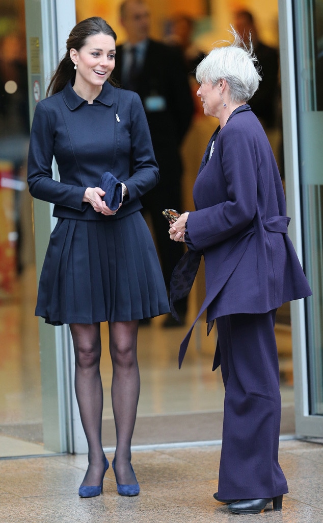 Queen Elizabeth Ii Doesn T Approve Of Kate Middleton S Skirts E Online Uk