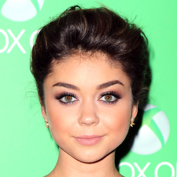 Beauty Police: Sarah Hyland Classes Up the Xbox One Official Launch - E ...