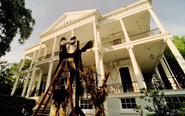 Photos From 11 Fascinating Secrets Of The Most Gorgeous House On Tv American Horror Story Coven E Online