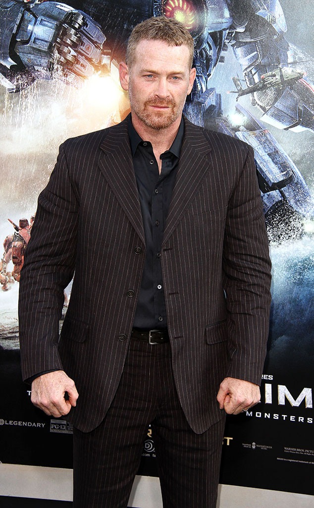 Max Martini Cast As Bodyguard In Fifty Shades Of Grey E Online Max Martini Cast As Bodyguard In Fifty Shades Of Grey E Online