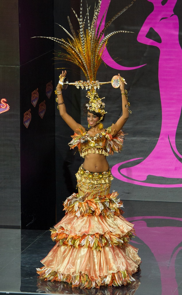 Miss Dominican Republic from 2013 Miss Universe Costume Contest E! News