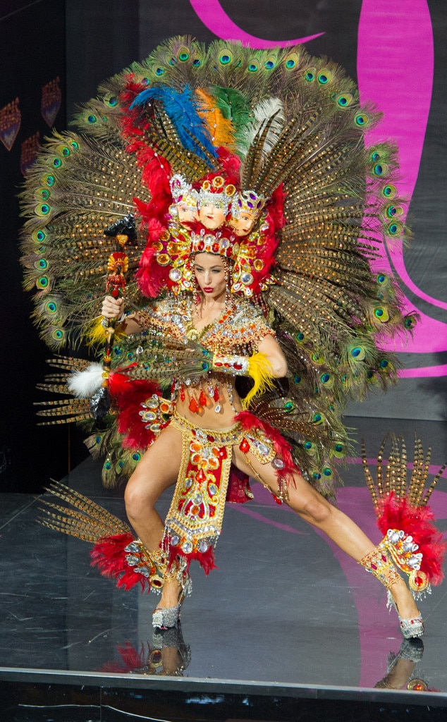 Miss Nicaragua from 2013 Miss Universe Costume Contest | E! News