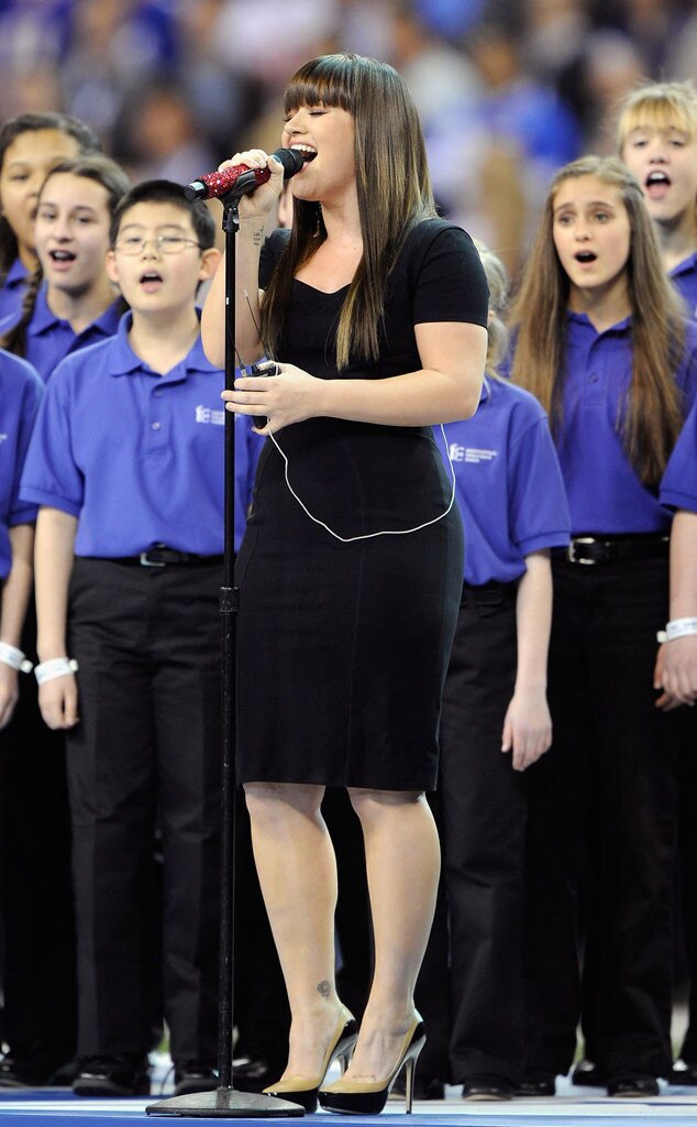 Kelly Clarkson, 2012 Super Bowl, Anthem