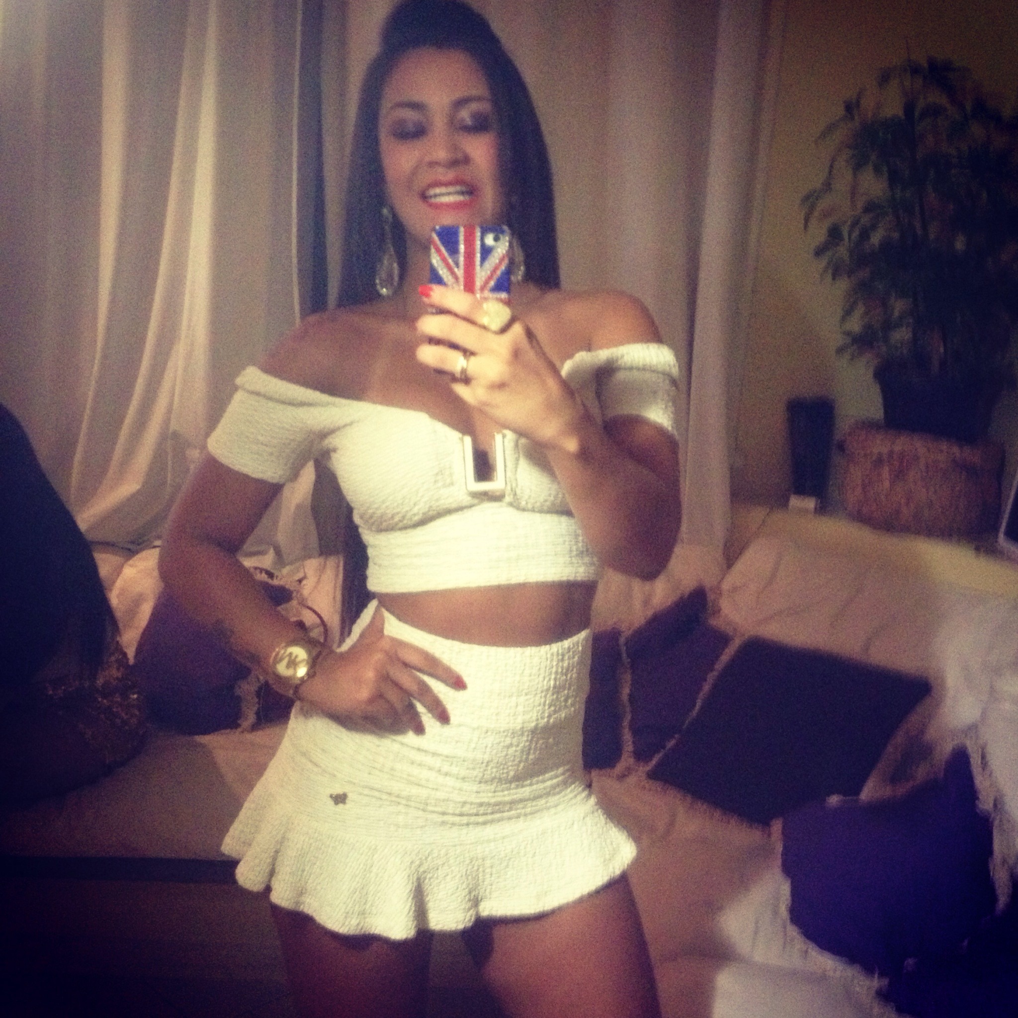 Tati Neves