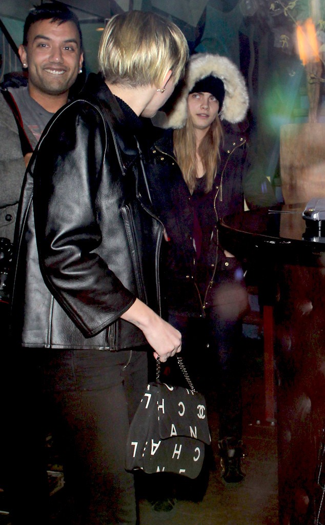 Miley Cyrus, Cara Delevingne