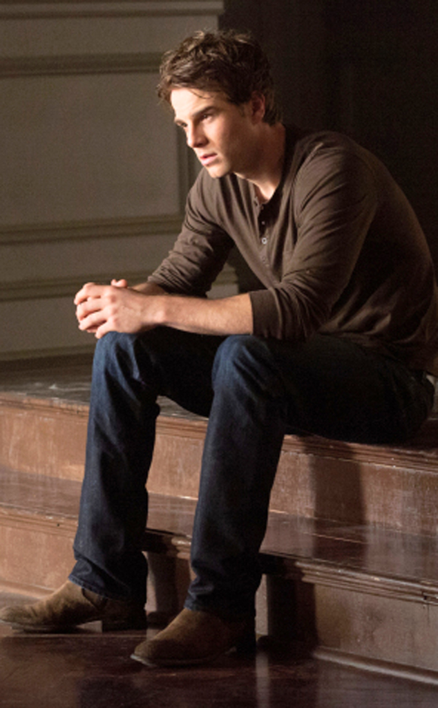 NATHANIEL BUZOLIC as Kol Mikaelson - Vampire Diaries GENUINE