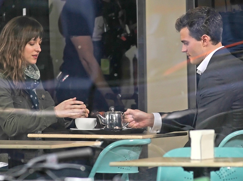 Photos From Fifty Shades Of Grey Behind The Scenes Pics E Online Photos From Fifty Shades Of Grey Behind The Scenes Pics E Online
