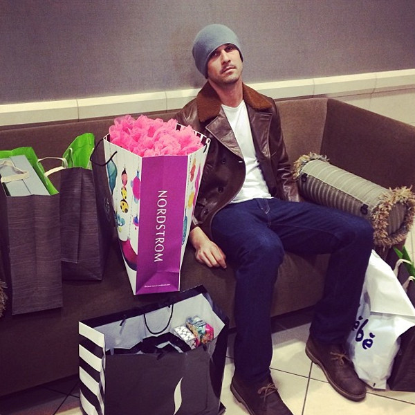 Kaley Cuoco, Instagram