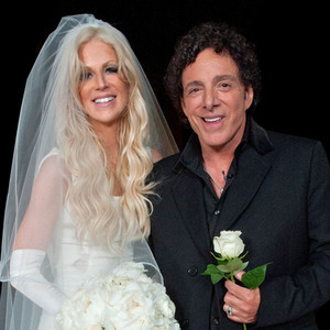 Michaele Salahi and Journey Guitarist Neal Schon Get Married—See Their ...