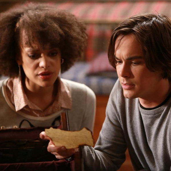 Ravenswood 5 Things to Know About Tonight's Premiere! E! Online CA