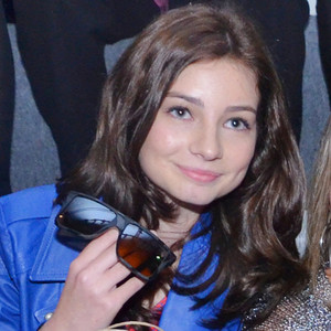 Paul Walker S Daughter Attends Justin Bieber Movie Premiere E