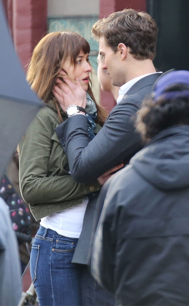 Jamie Dornan, Dakota Johnson, Fifty Shades Of Grey Set