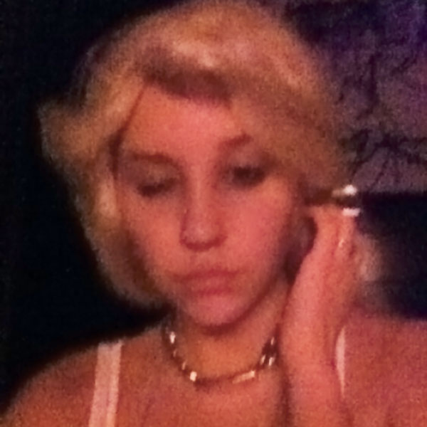 Amanda Bynes Wears Blond Wig