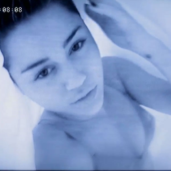 Miley Cyrus, Adore You Video, Nipple