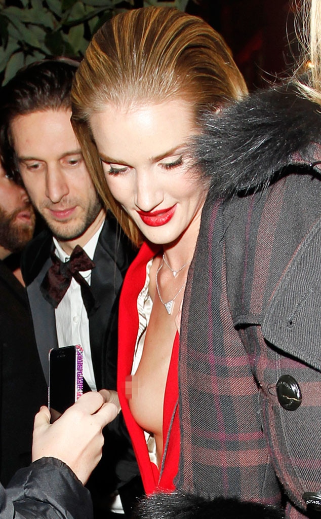 Rosie Huntington-Whiteley Suffers Nip Slip!