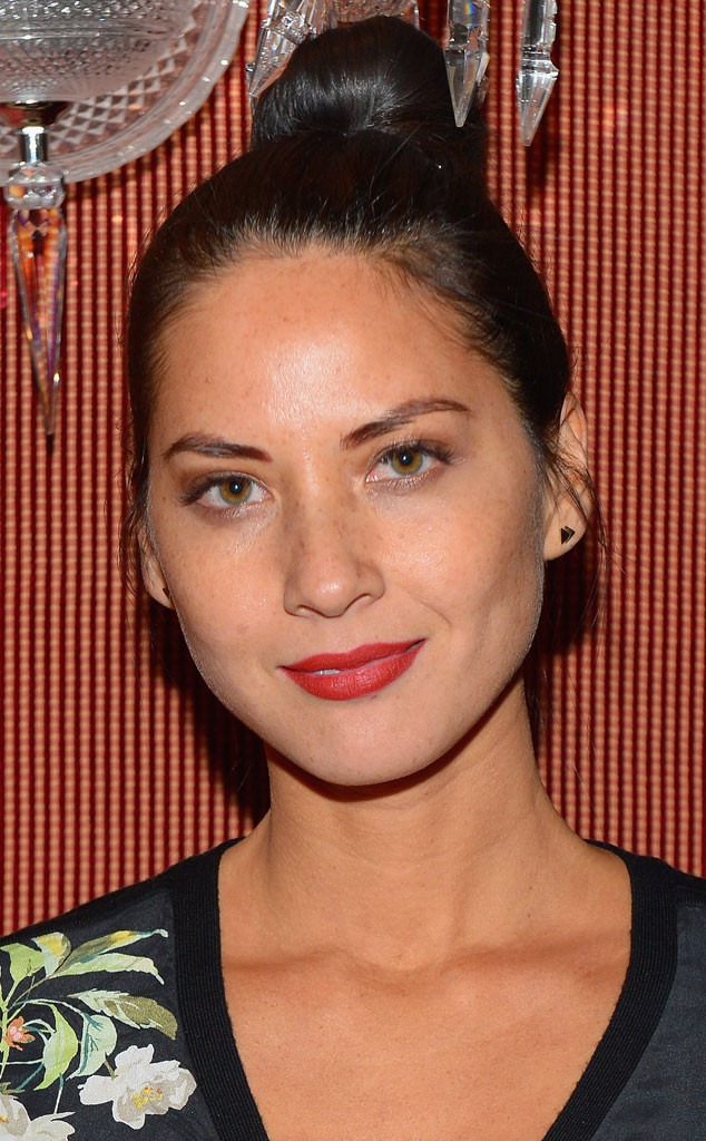 Olivia Munn Shows Us How To Rock A Top Knot And Statement Lip E News