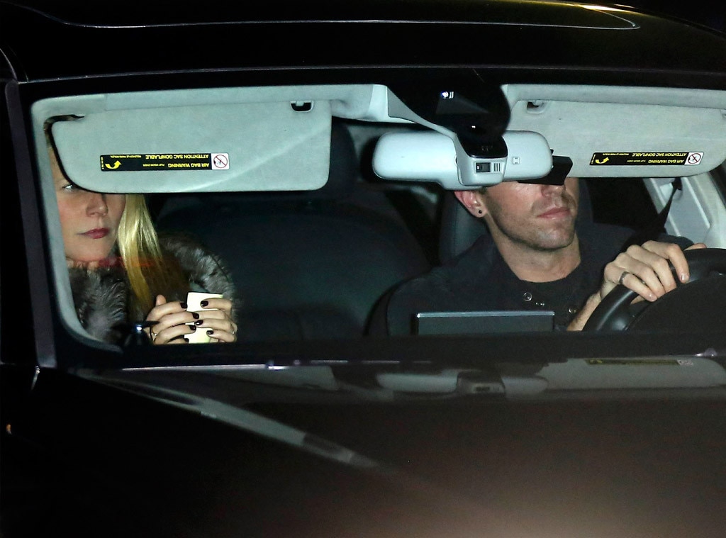 Party Time From Gwyneth Paltrow And Chris Martin S Romance Rewind E News