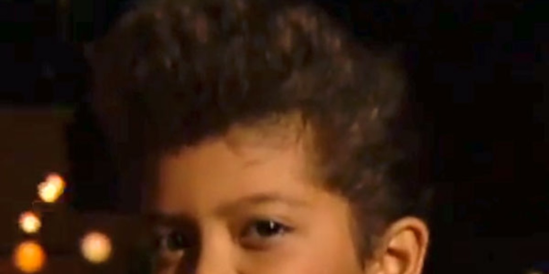 Baby Bruno Mars Teaches Pauly Shore To Dance E Online Baby Bruno Mars Teaches Pauly Shore To Dance E Online