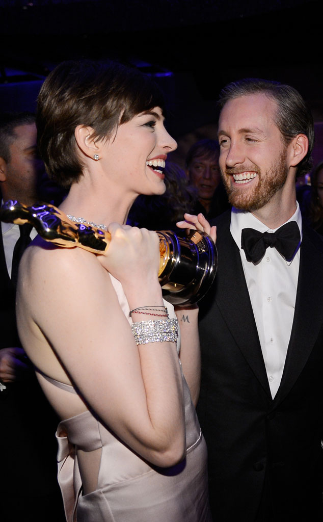 Anne Hathaway & Adam Shulman from 2013 Oscars: Big Stars, Candid ...