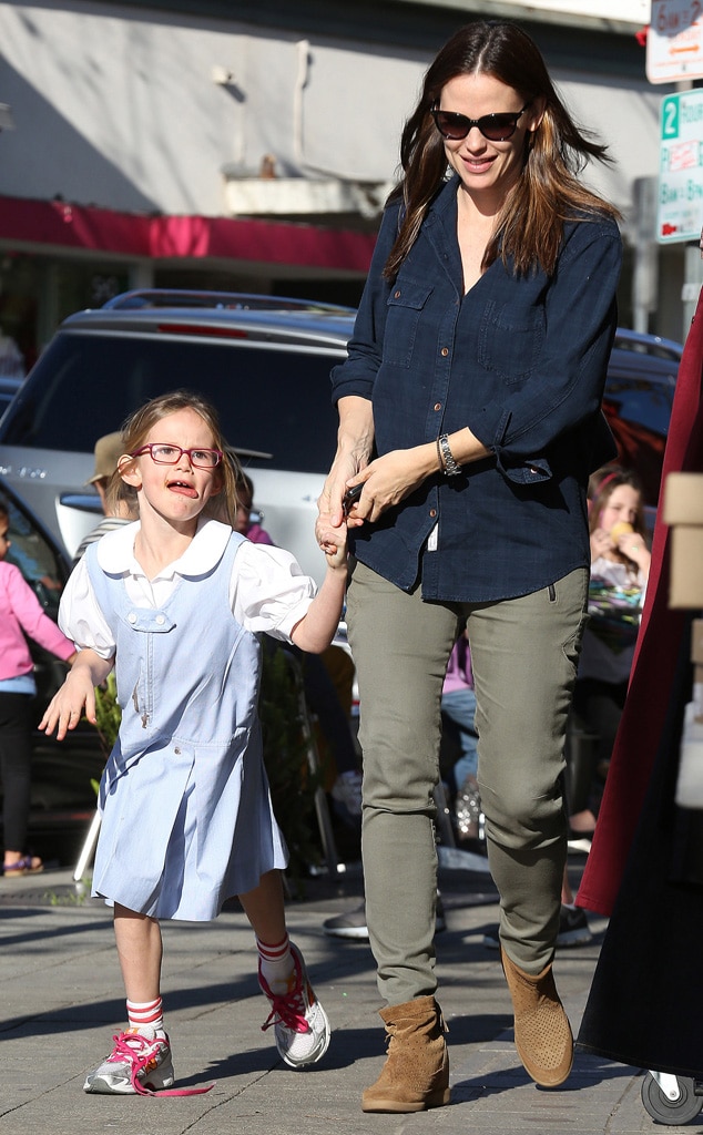 Jennifer Garner & Violet from Celebrity Mothers & Daughters | E! News