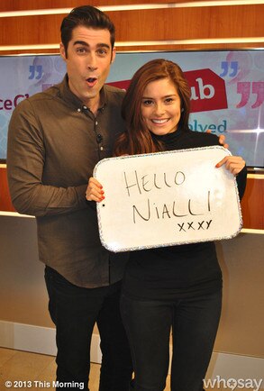 rachel shenton niall horan twitter direction whosay zayn zoo flirts malik cuddles girlfriend itv date morning after flirting actress been