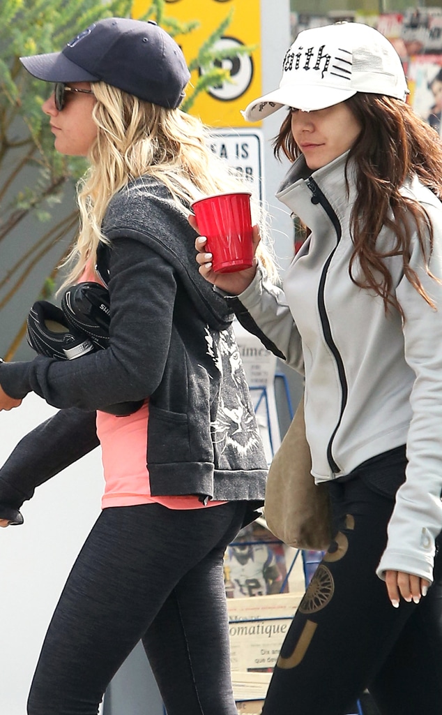 Vanessa Hudgens, Ashley Tisdale